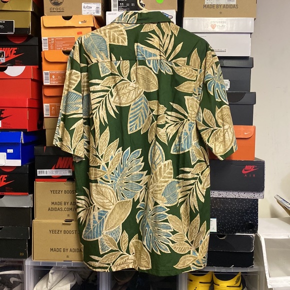 Hawaiian Shirt - Picture 2 of 2